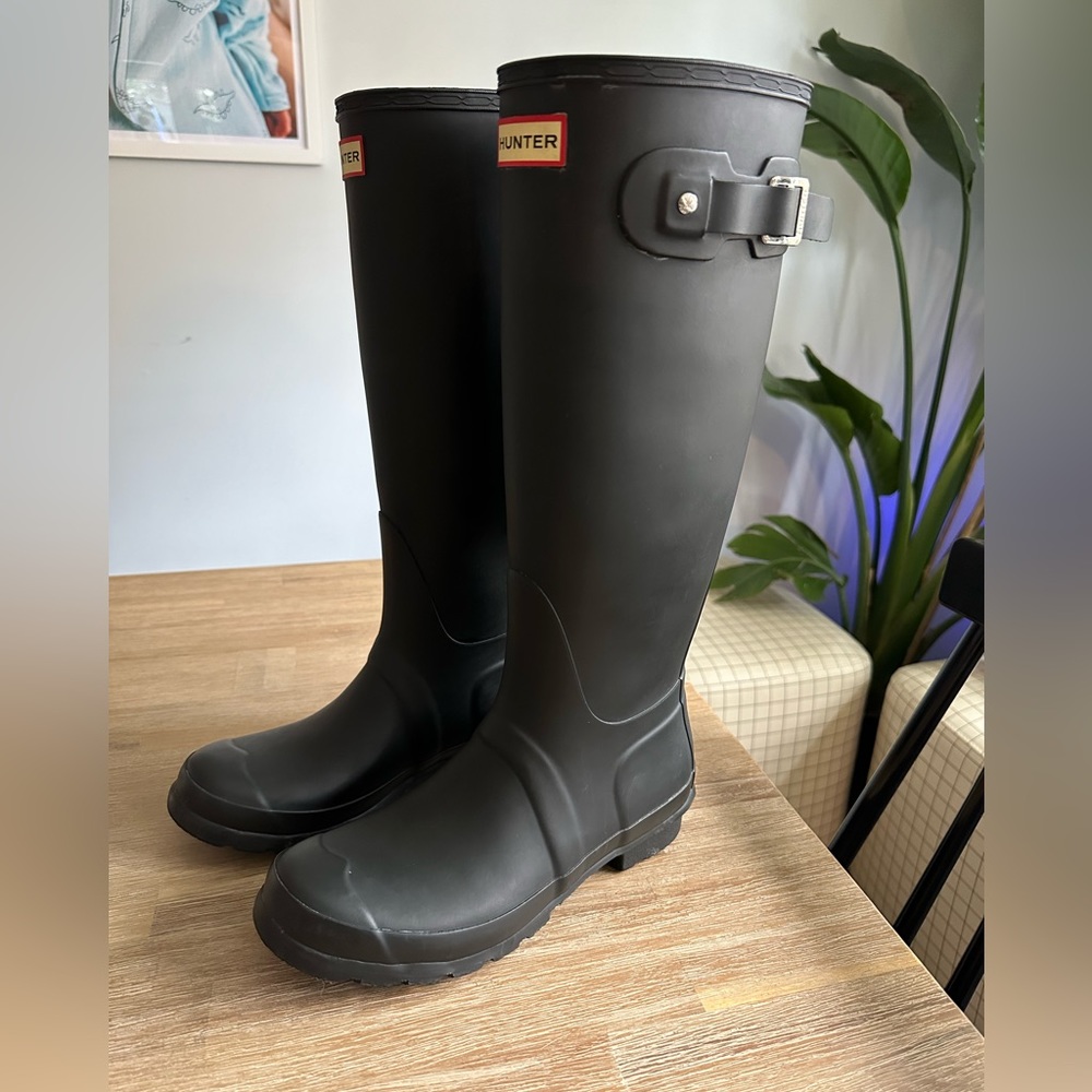 Hunter | Original Tall Rain Boots | 7
